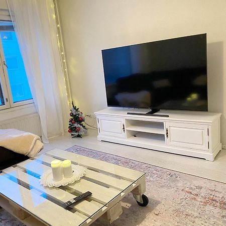 Spacious Home In Heart Of City Rovaniemi Exterior photo