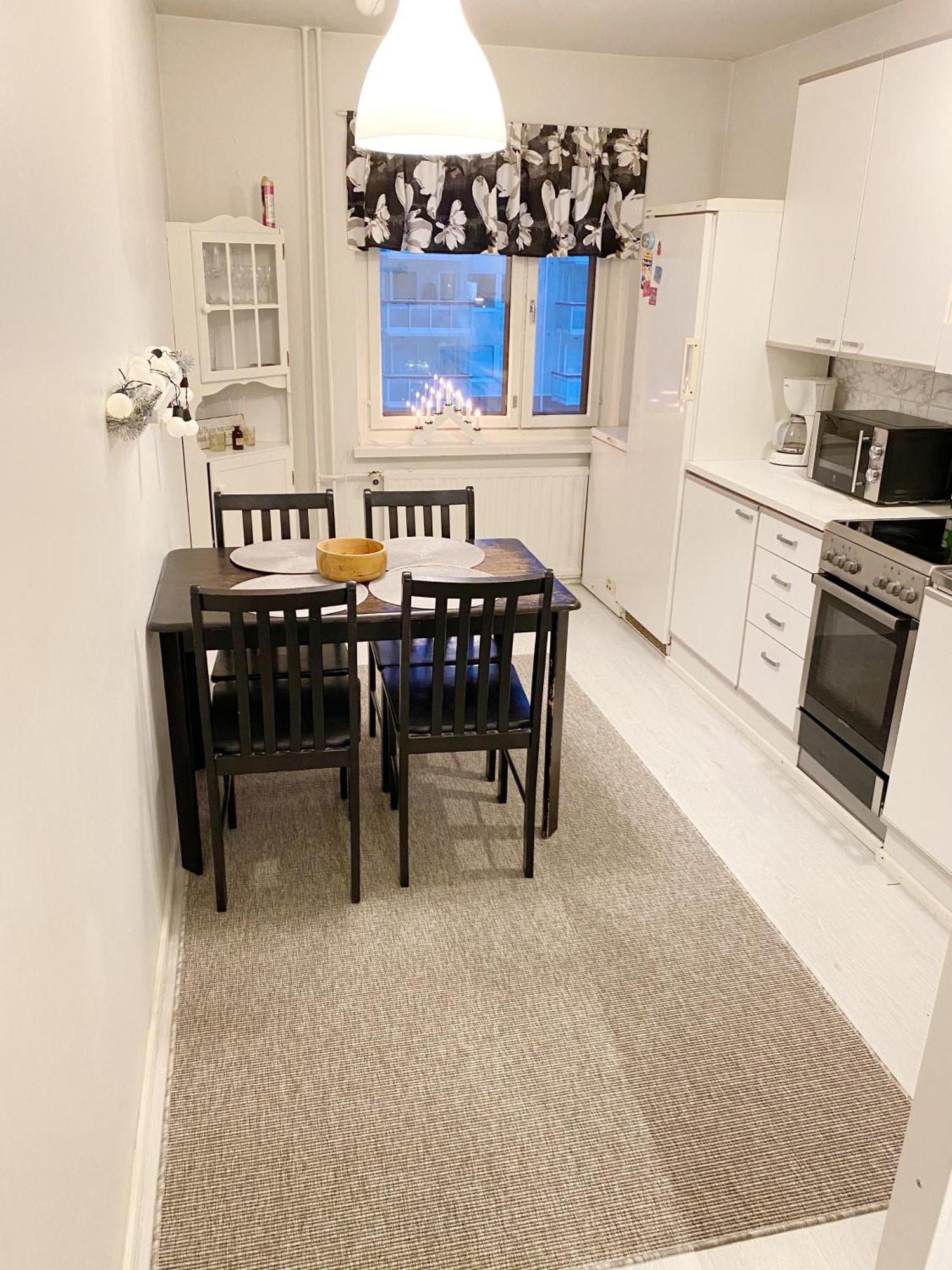Spacious Home In Heart Of City Rovaniemi Exterior photo